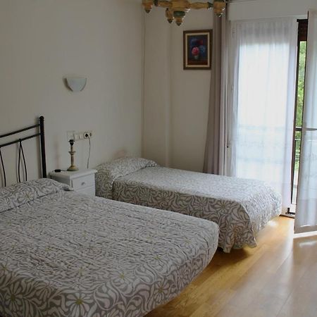 Ikaztegietako Ostatua Hotel Icazteguieta Екстериор снимка