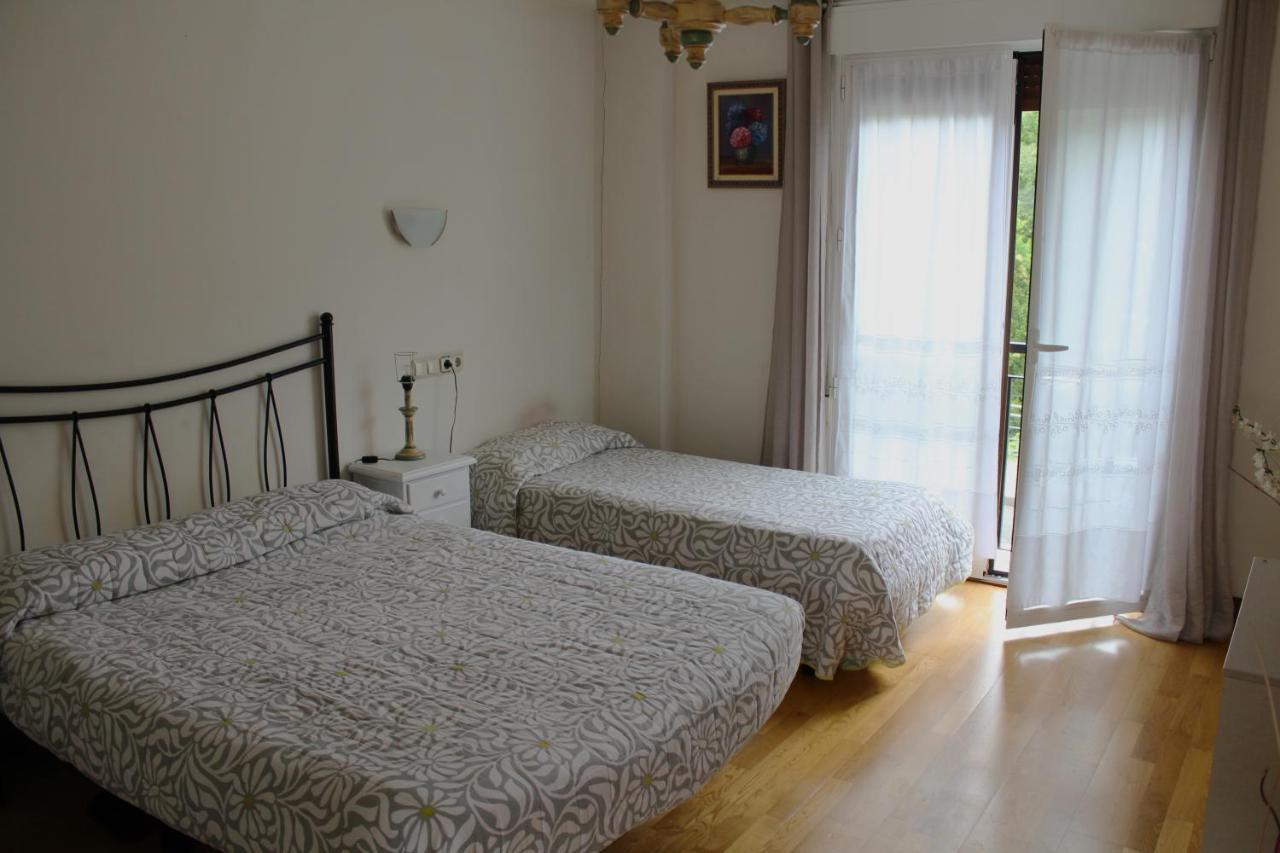 Ikaztegietako Ostatua Hotel Icazteguieta Екстериор снимка