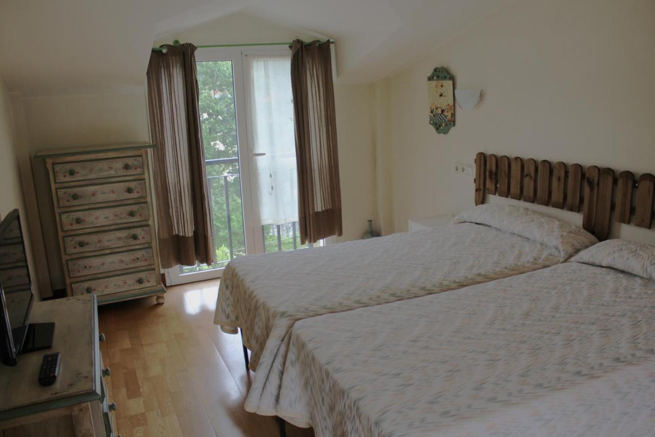 Ikaztegietako Ostatua Hotel Icazteguieta Екстериор снимка